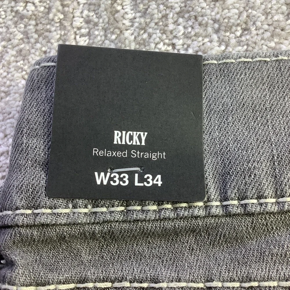 True Religion Ricky Big T Flap Relaxed Straight Jeans 33 x 34 (Actual 34x33) NWT